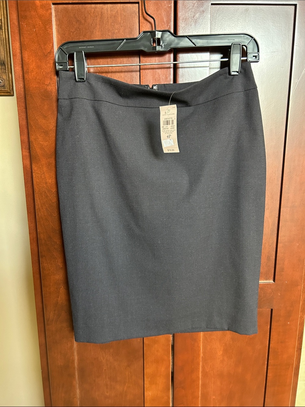 NWT Ann Taylor Pencil Skirt - 4P